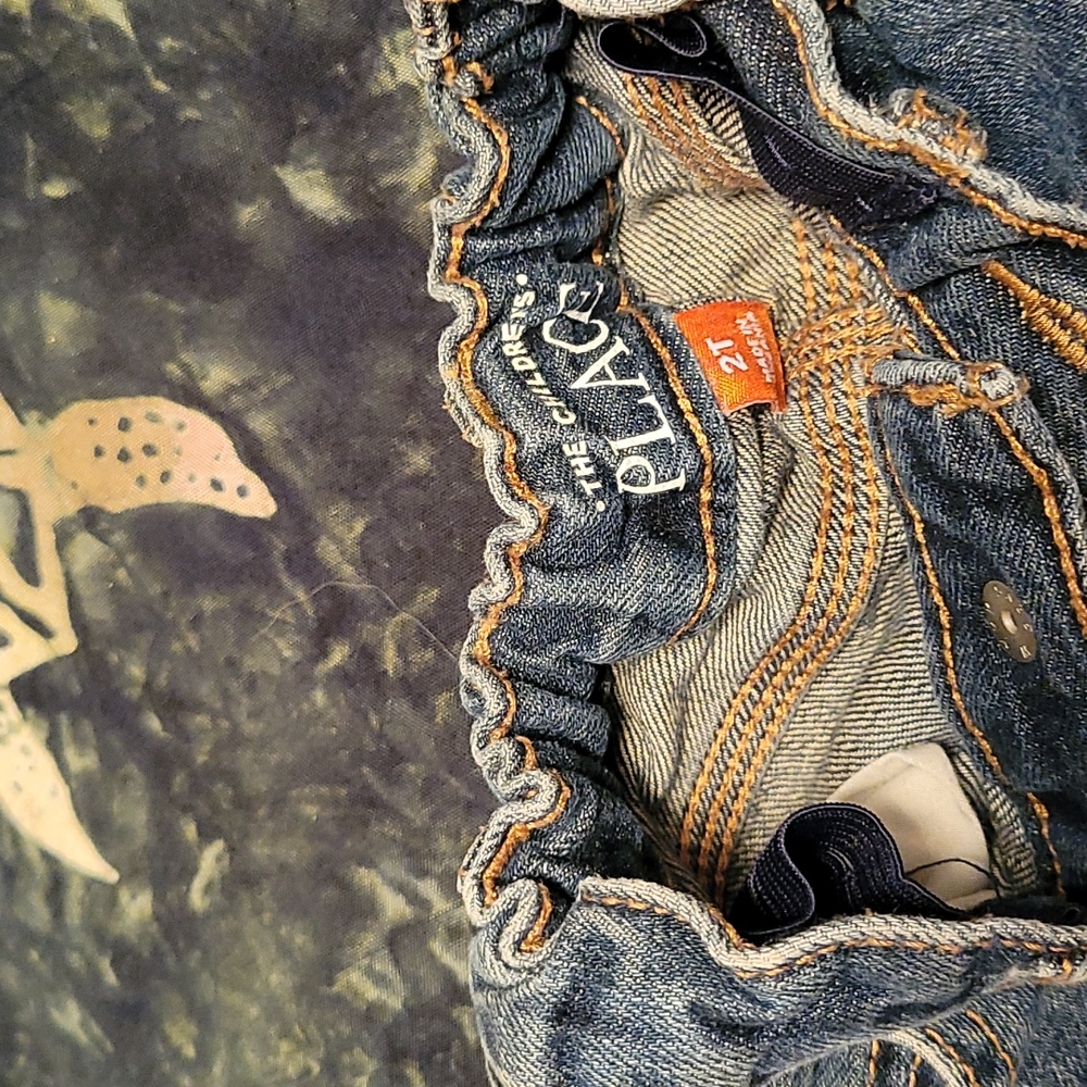 Shorts - Picture 2 of 2